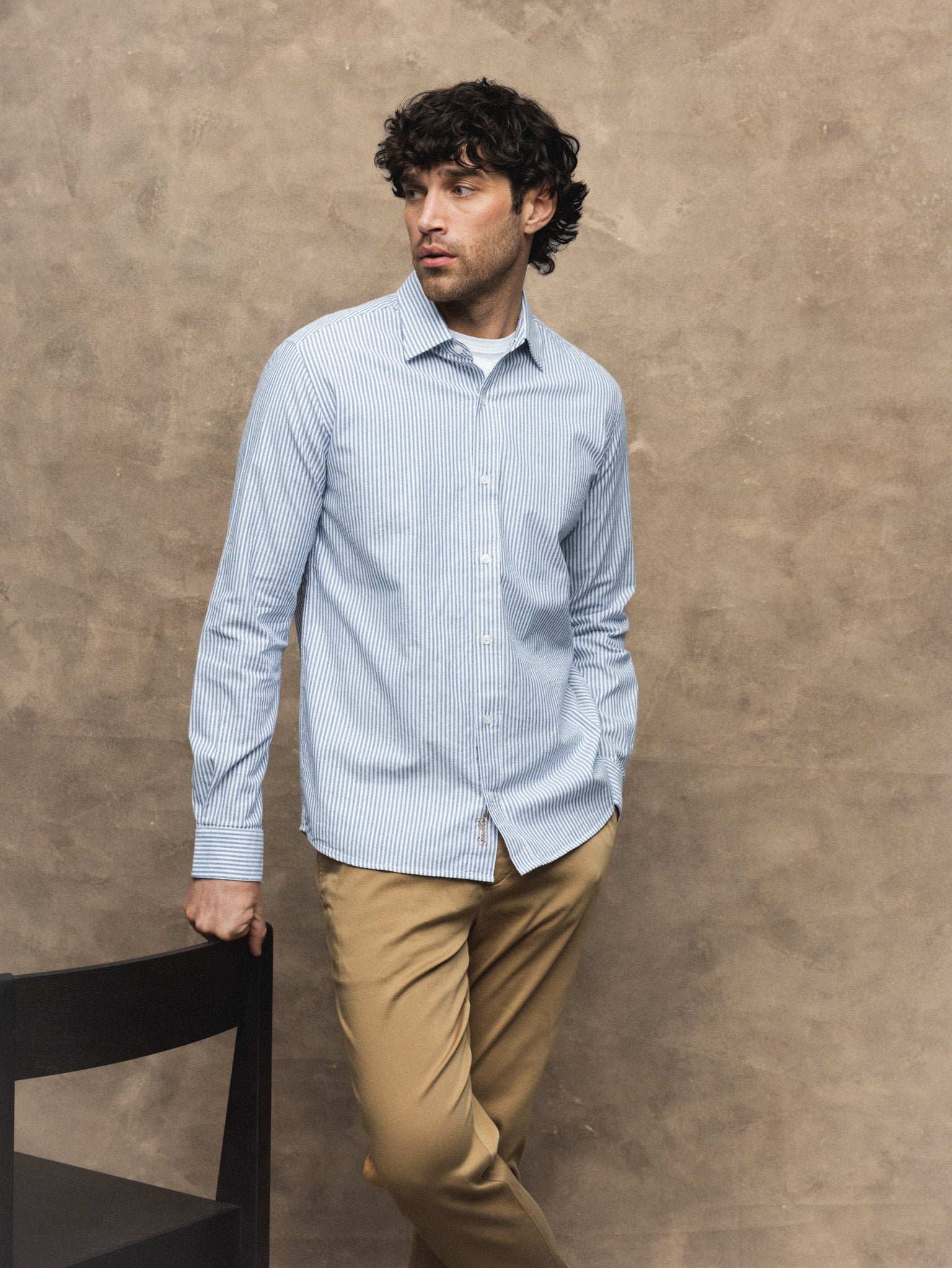 Modelshot / Light Blue / Detail